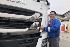 大型トラックドライバー