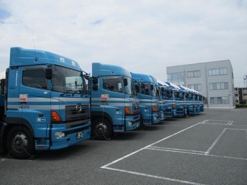 自動車部品定期便の大型トラック運転手 | 刈急運輸株式会社(愛知県知多郡東浦町)の求人