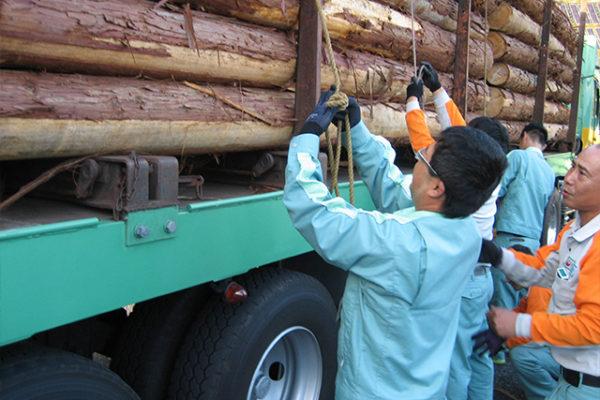 津山市内だけでなく、美作市や真庭市から通勤しているドライバーが多数在籍しています。また、岡山へのUターン、Iターンでのご応募も大歓迎です！