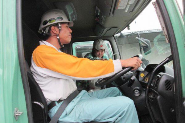 弊社では充実した研修期間を設けていますので、運転未経験の方や運送未経験の方まで安心してご応募ください。