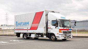 新車 続々納車中！