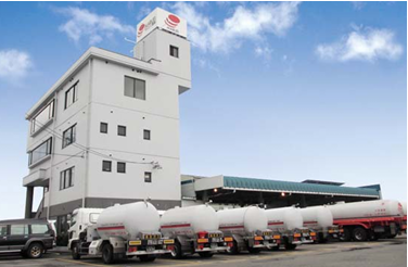 本社の外観です。