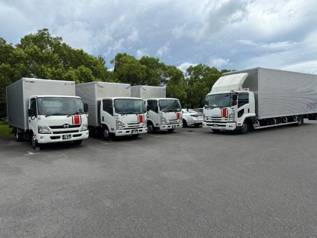 ドライバー 4トン中型 中長距離 【正社員 未経験者歓迎】