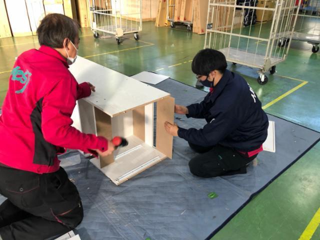 2ｔドライバー（接客サービススタッフ）【正社員】三河営業所