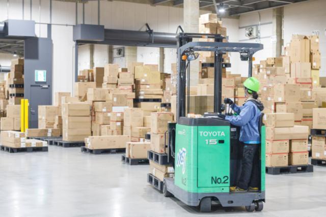 倉庫作業/入出荷・仕分け作業/アルバイト【大阪営業所】