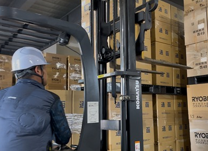 フォークリフト作業員