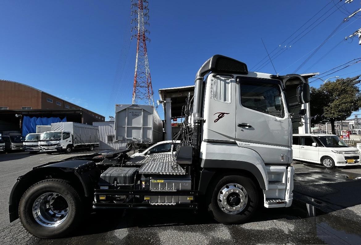 トレーラードライバー(ドレージ業務)