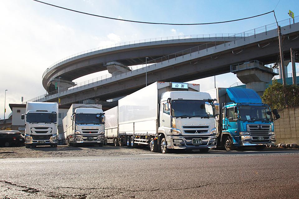 大型トラックドライバー[夜間パレット輸送] | 株式会社山加(千葉県市川市)の求人