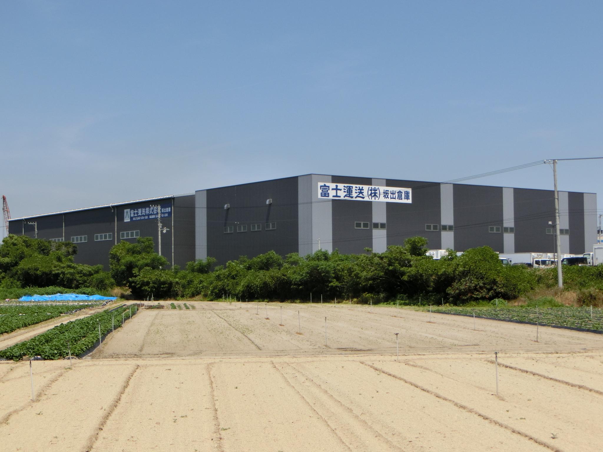 倉庫の外観です