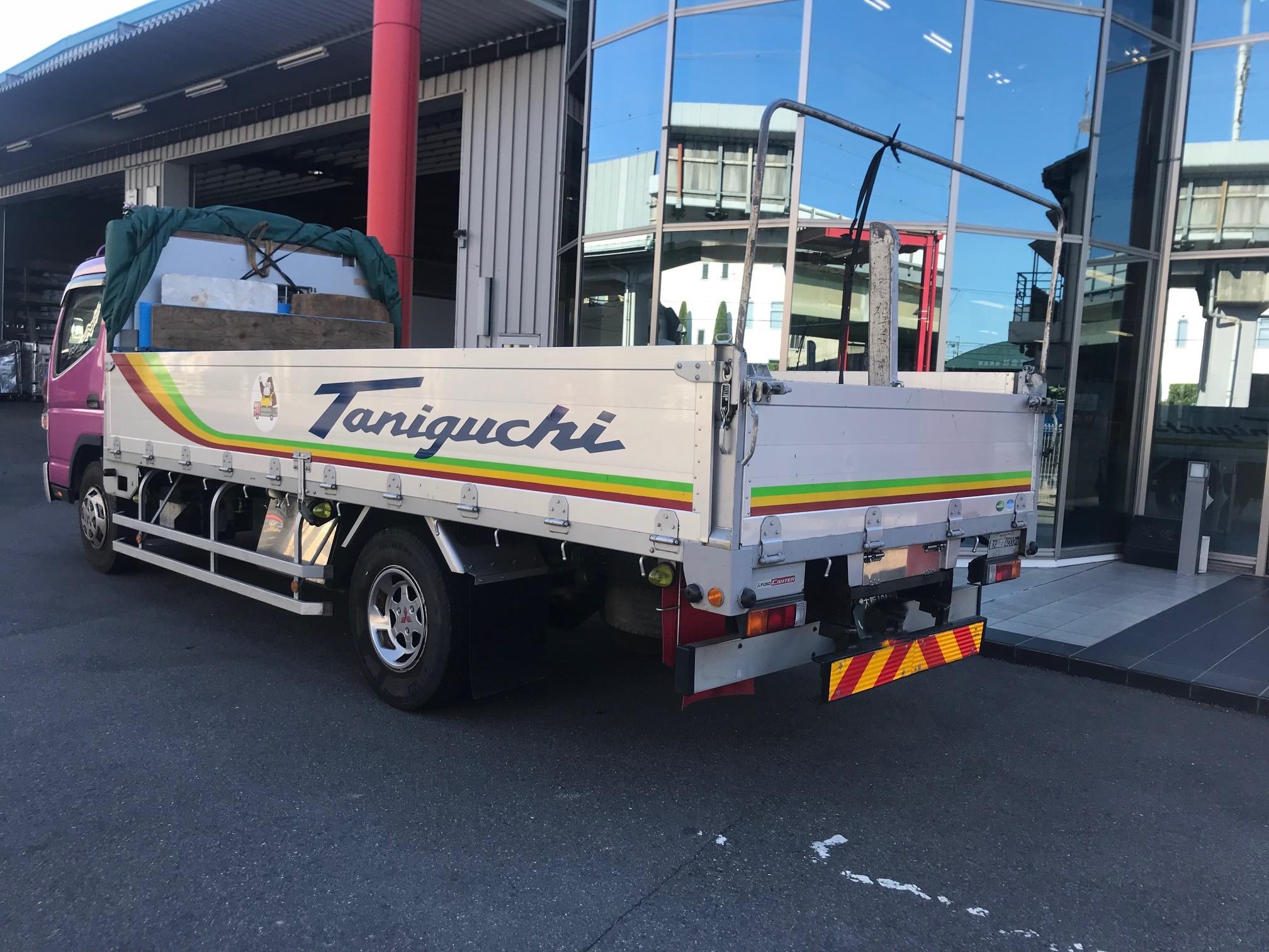 トラック
