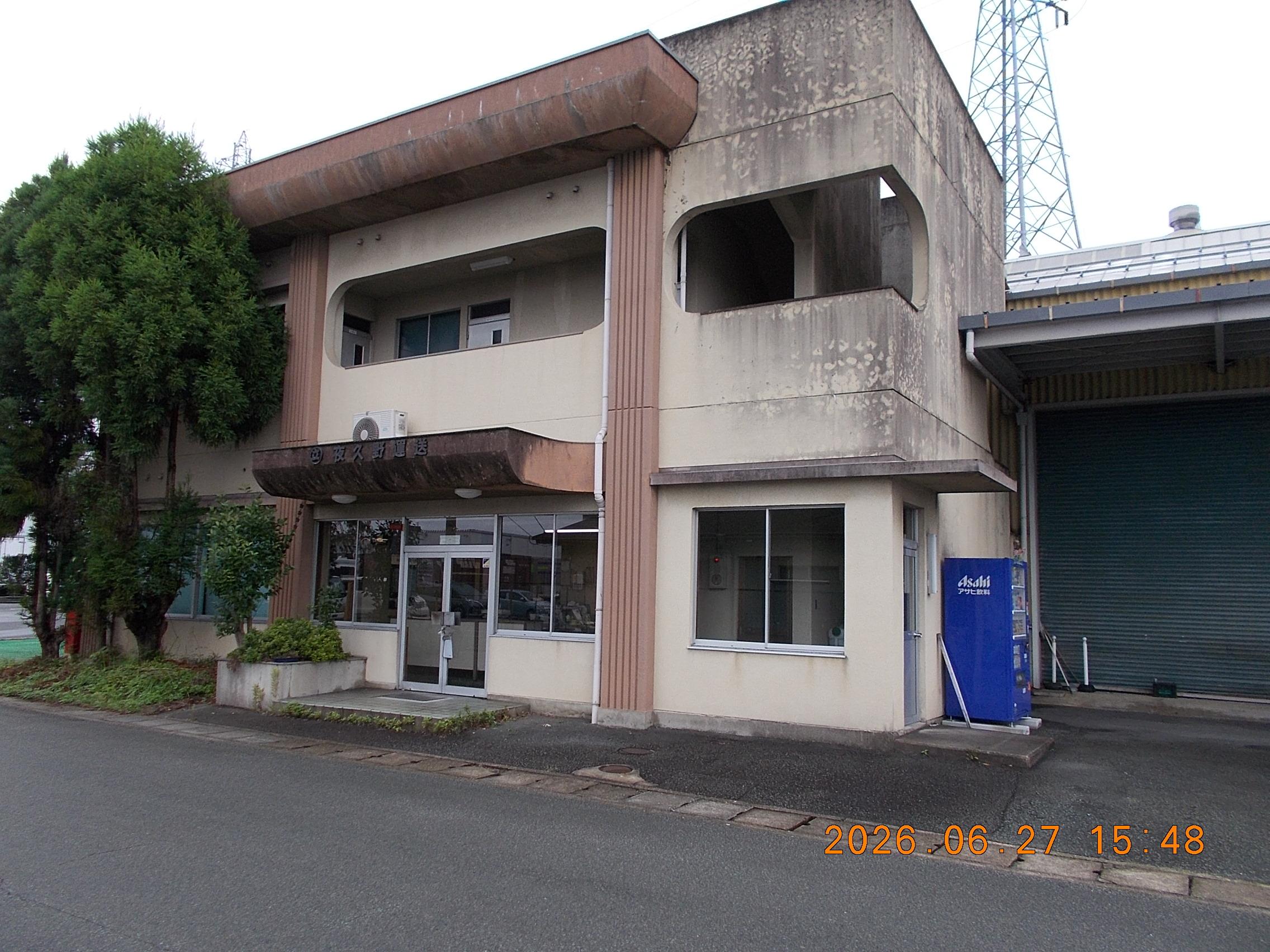 大型飼料バルク車ドライバー | 夜久野運輸倉庫株式会社(京都府福知山市)の求人