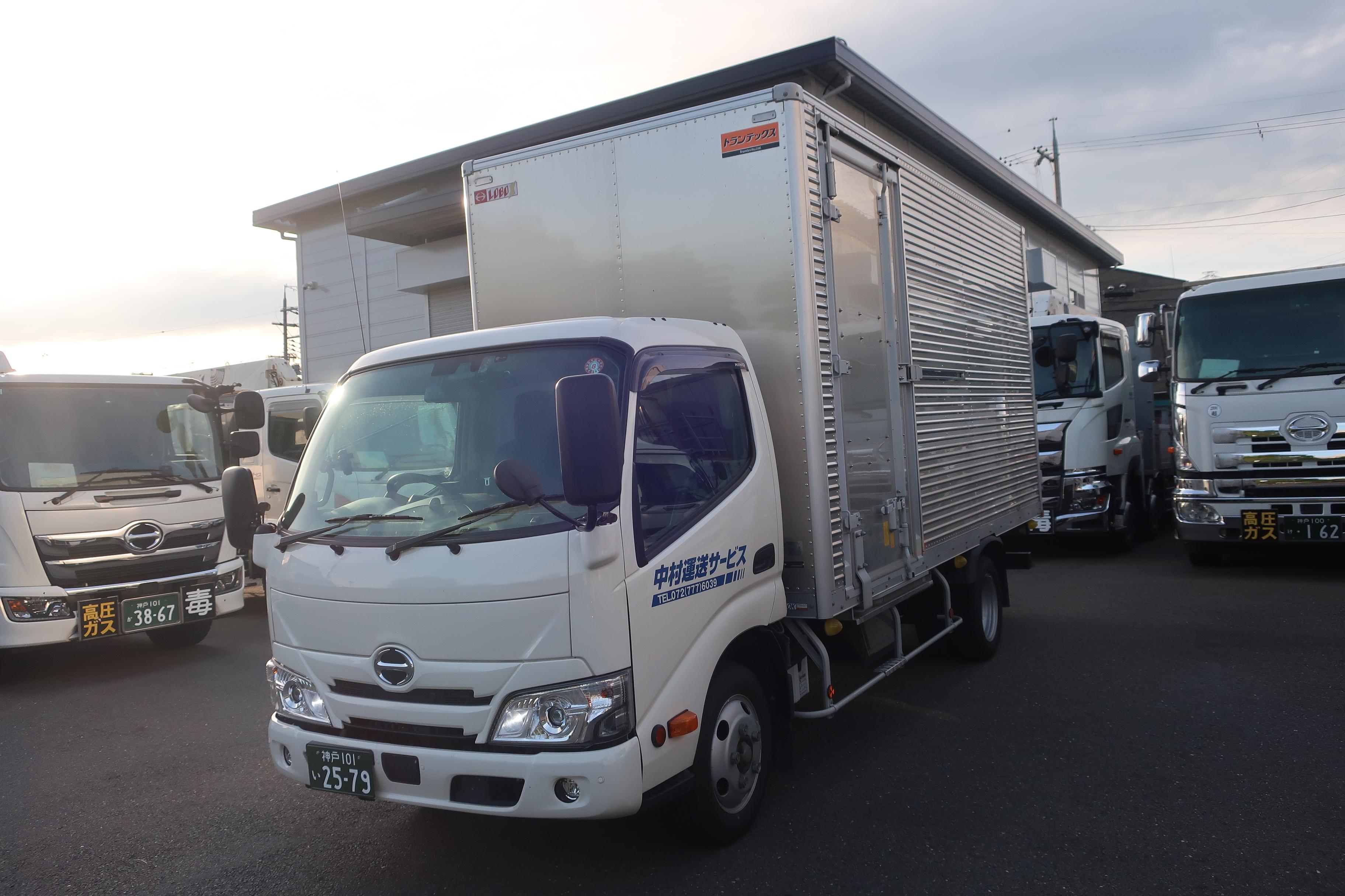 2Tアルミバン車ドライバー